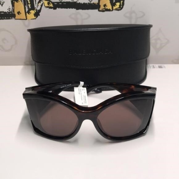 Stylish Tortoiseshell Sunglasses BB0154s 002 - Picture 9 of 11